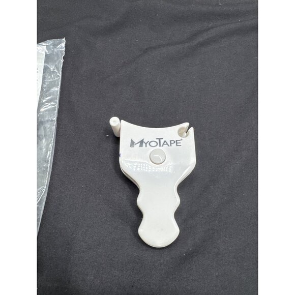 Accu-Measure Personal Body Fat Tester & MyoTape Body Measuring Tape - Picture 4 of 8